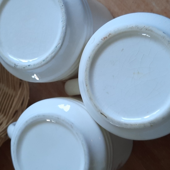 Trio of Vintage Owls in a Tree small mugs - Picture 7 of 11